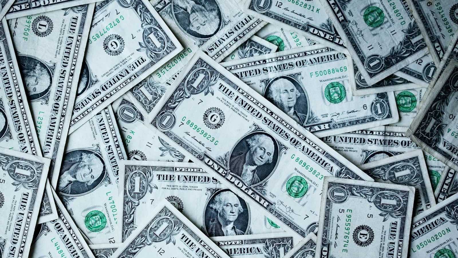 How Global Supply Chains Shape Everyday Prices: The Real Story Behind Inflation